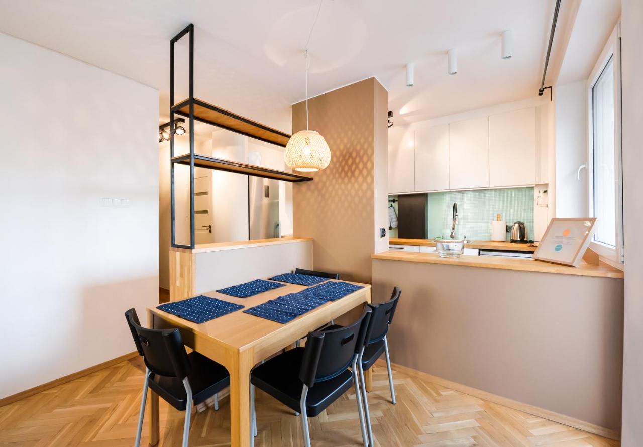 Ochota Artistic Space Apartment วอร์ซอ ภายนอก รูปภาพ